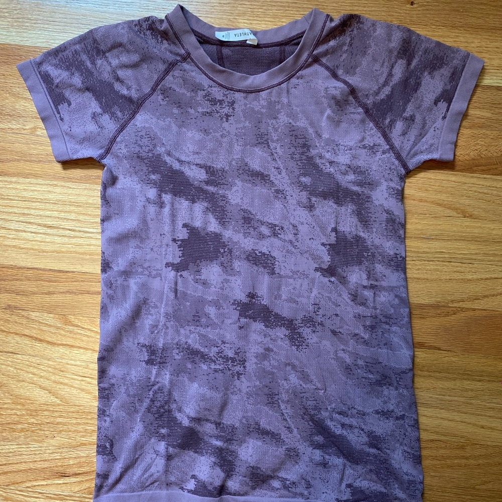Athleta Purple Short Sleeve Tee with Tie-Dye Effect